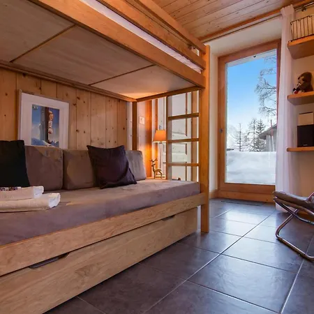 Arsene No 2 - Happy Chamonix